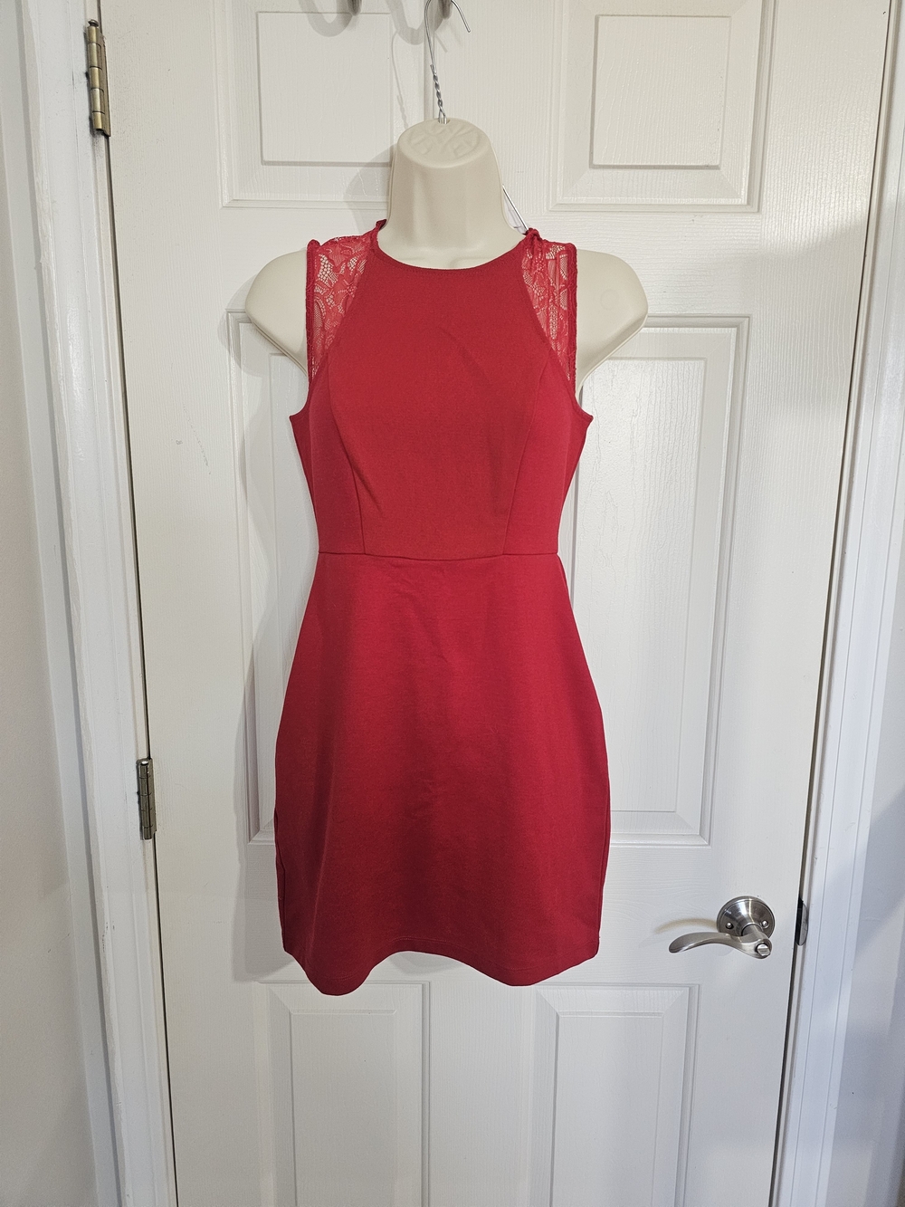 BCBGeneration Red Lace-Shoulder Fit & Flare Dress Size 0